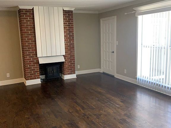 2nd image of 4427 Holly St #8410762
