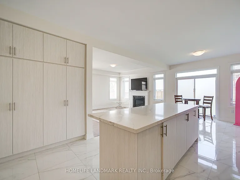 2151 Binbrook Dr — Photo 21