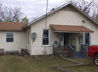 438656 E Highway 10, Welch, OK 74369