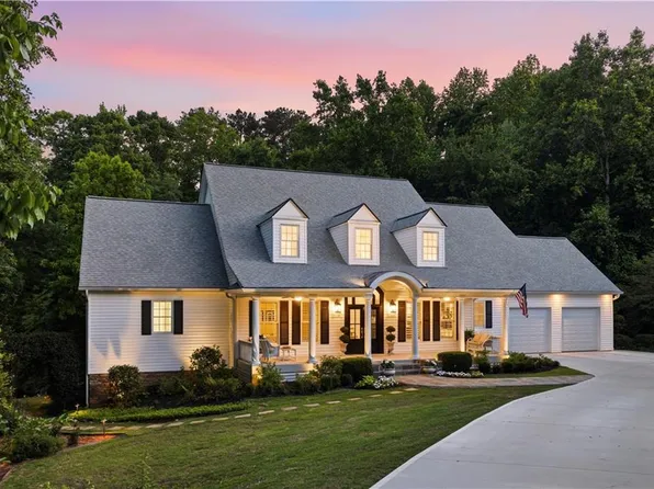 4680 Gilhams Rd NE, Roswell, GA 30075