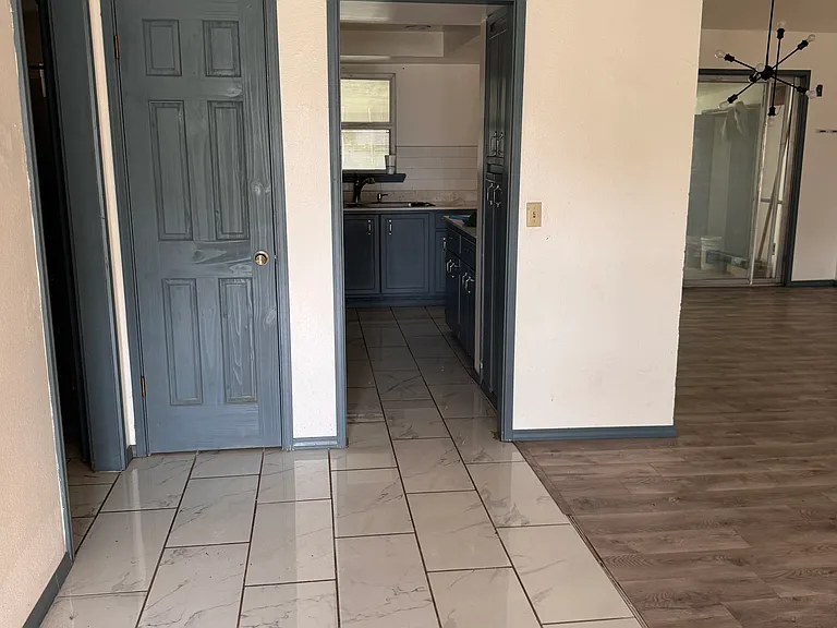 2229 NW 113th Pl — Photo 8