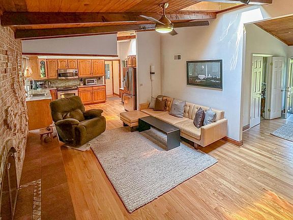 5th image of 716 Petersburg Rd