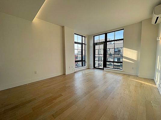 2nd image of 329 E 132nd St #P6g
