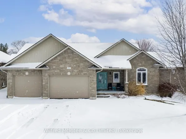 334 Westwood Dr, Brockton, ON N0G 2V0