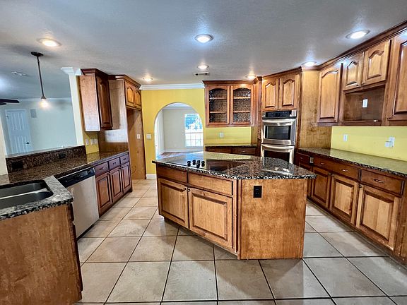 3rd image of 109 McEwen Dr