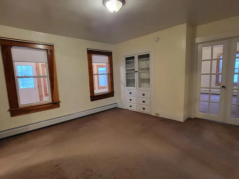 46 Crescent St #1 — Photo 7