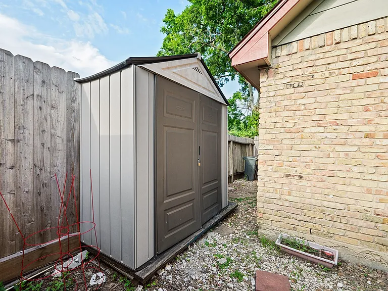 12800 Briar Forest Dr #106 — Photo 45