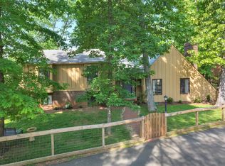 2509 Smithfield Rd, Charlottesville, VA 22901