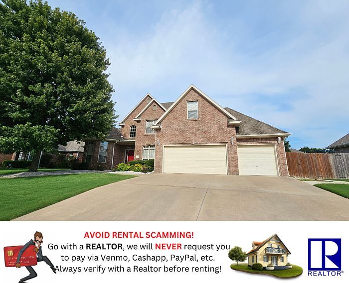 1st image of 1216 NE Waverly Way