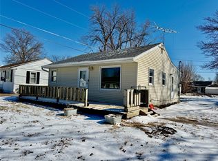 600 E 24th St S, Newton, IA 50208