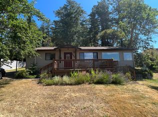 560 University Rd, Friday Harbor, WA 98250