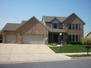 5230 W Briarstone Dr, Peoria, IL