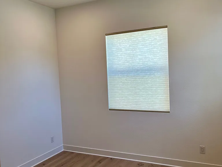 779 Edward Scholle Dr — Photo 23