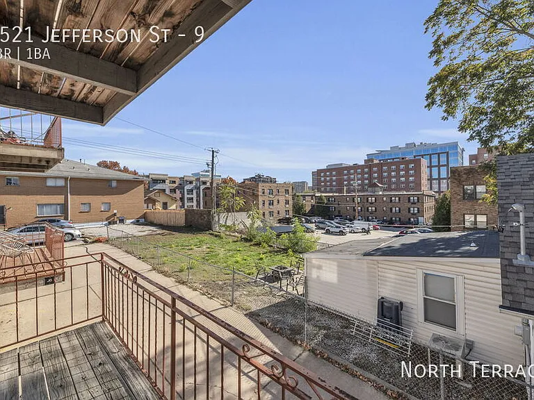 4521 Jefferson St #9 — Photo 11