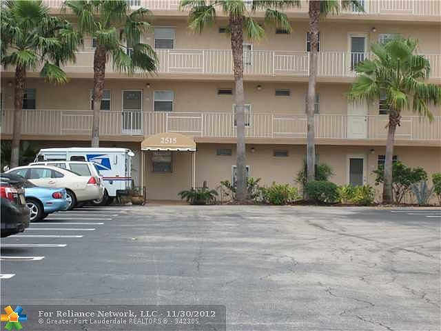 1st image of 2515 NE 1st Ct APT 104