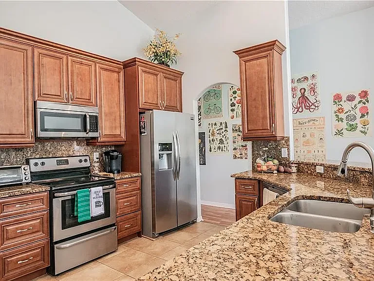 4158 Forest Island Dr — Photo 12