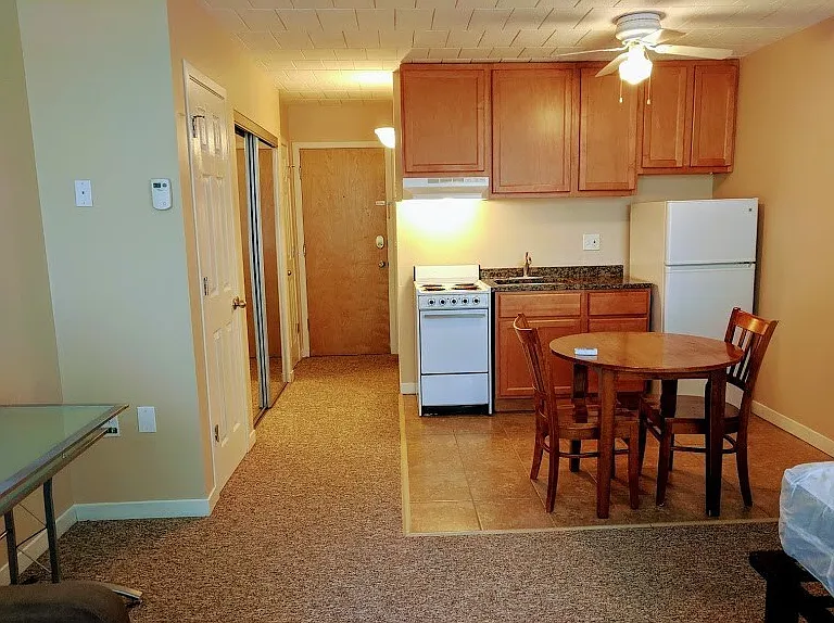307 THOMPSON FURNISHED STUDIO APARTMENTS — Photo 10