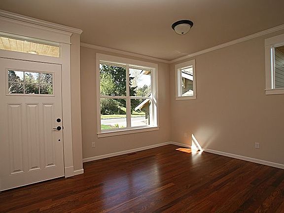 Flex or Dining Room
