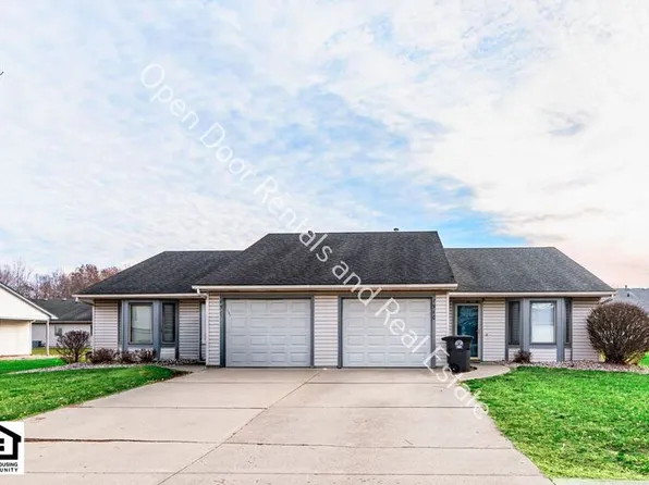 1512 Fieldstone Dr, Fort Wayne, IN 46815