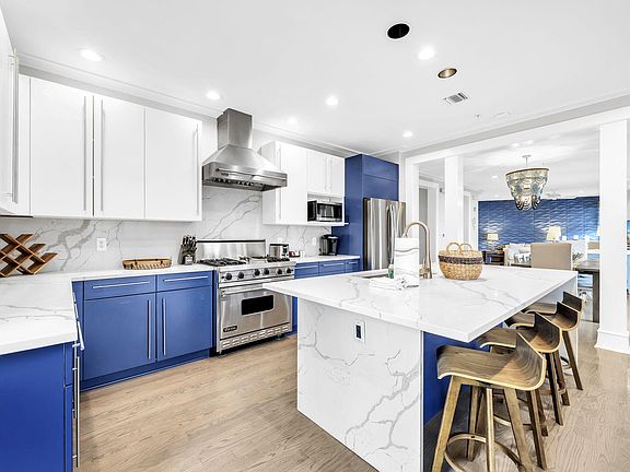 3rd image of 82 S Barrett Sq #3E