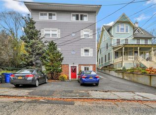 76 Bayview Ave, Northport, NY 11768