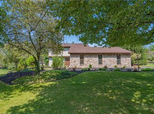 4419 Driftwood Ln, Allentown, PA