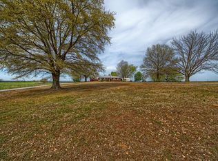 2457 Old Military Rd, Paris, AR 72855