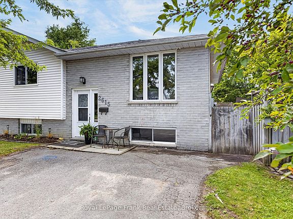 3rd image of 2615 Foxmeadow Rd