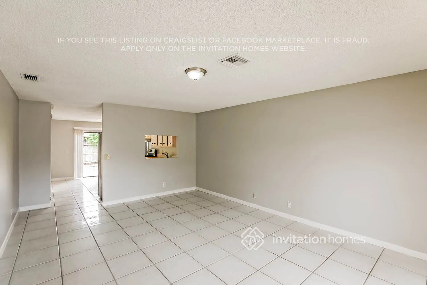 5885 Eddy Ct Lake Worth, FL 33463 — Photo 4