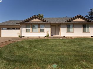 19243 S Central Point Rd, Oregon City, OR 97045