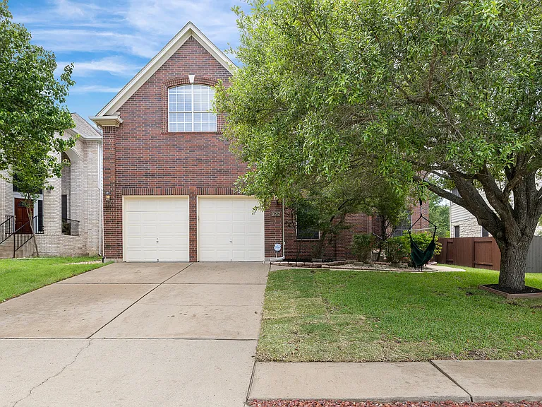 10707 Bramblecrest Dr — Photo 3