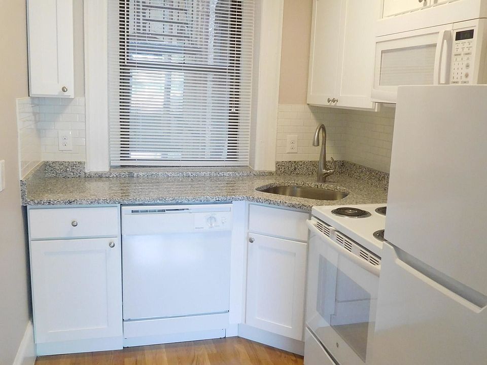 1st image of 1455 Beacon St #1-25