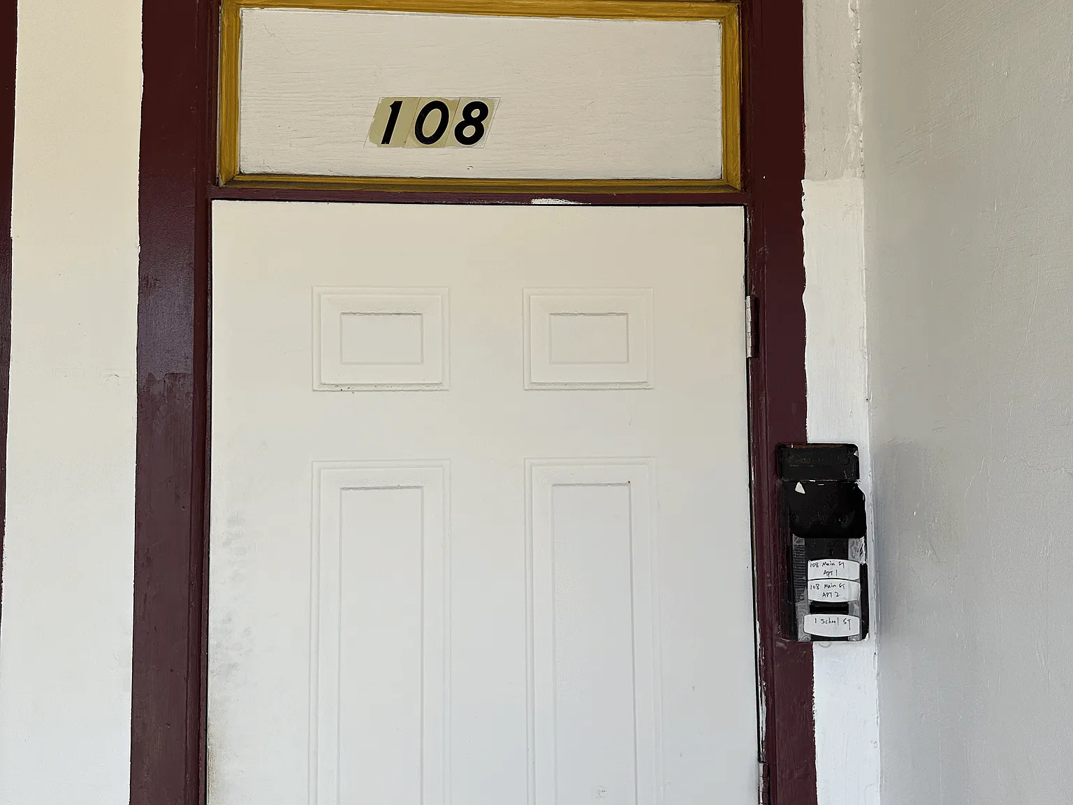 3 bed, 1800 sqft, $2,800 — Photo 1