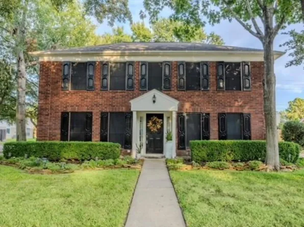 9714 Arrowgrass Dr, Houston, TX 77064