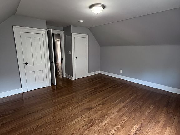 3rd image of 90 Rosette St #2