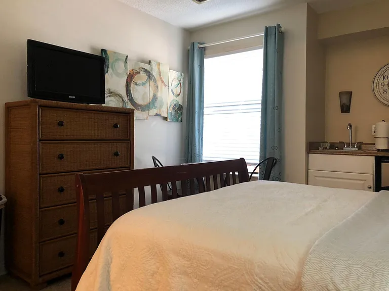 8730 Thomas Dr #1311A — Photo 6