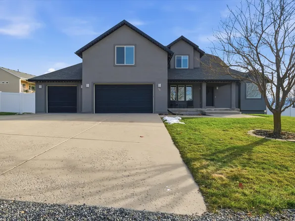 74 E 800 S, Richmond, UT 84333