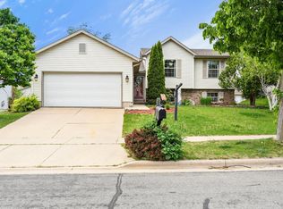 3918 Cosgrove Dr, Madison, WI 53719