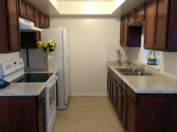 4th image of 5820 Indian Hill Rd