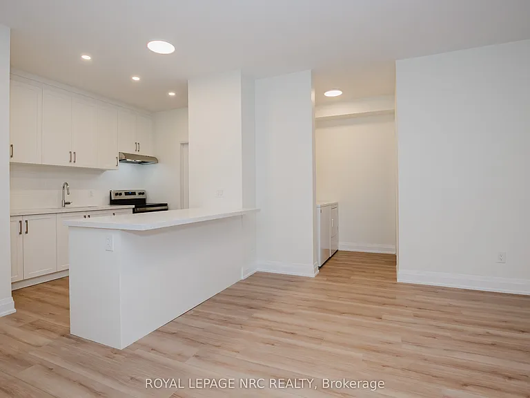 103 Southworth St N #103B — Photo 12