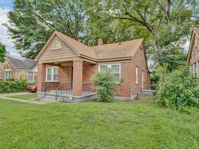 759 E Mallory Ave — Photo 19