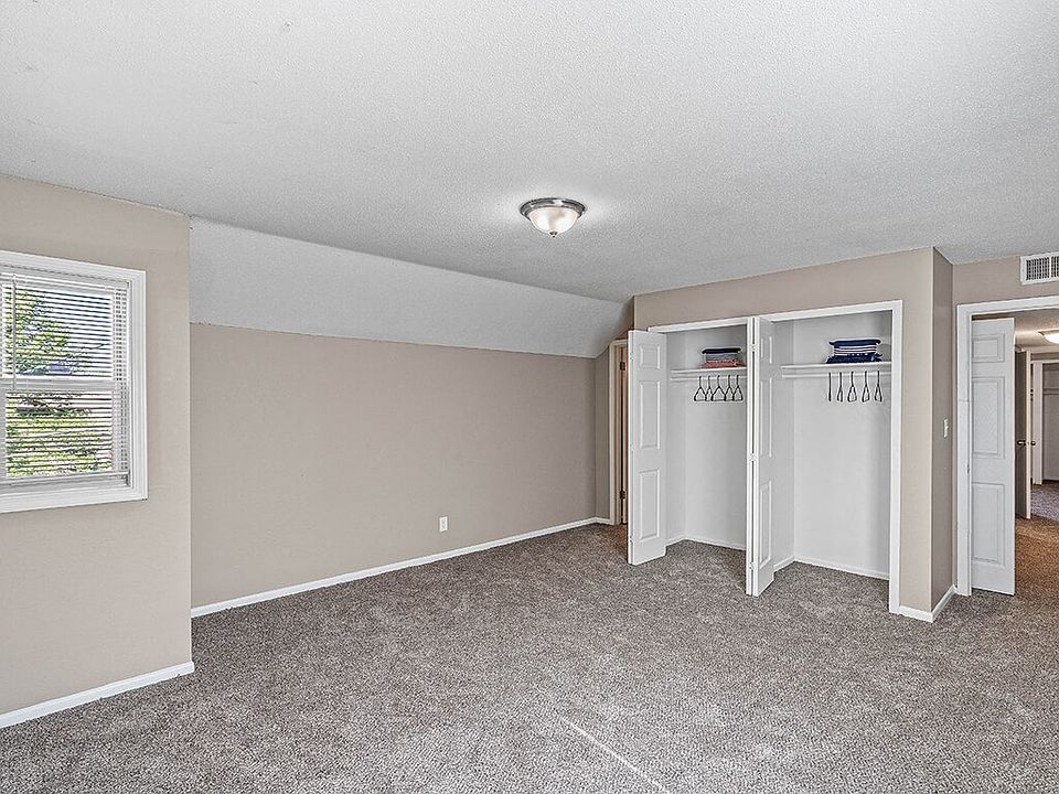 Lots of Closet Space!