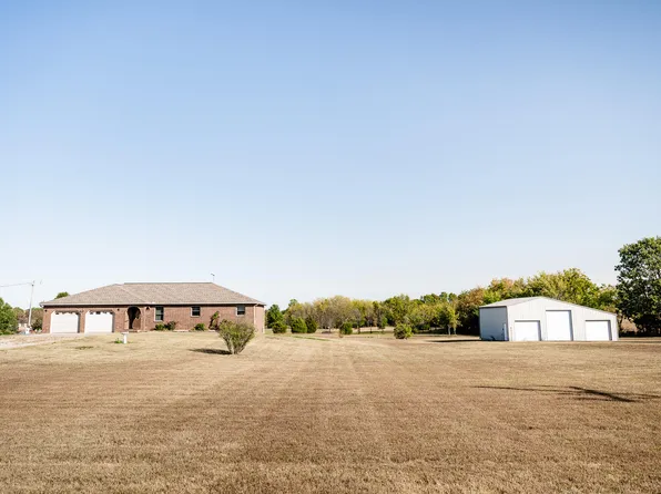 7706 Lawrence 2220, Monett, MO 65708