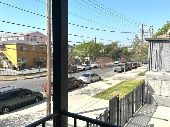 11761 Hart St APT 6, North Hollywood, CA 91605