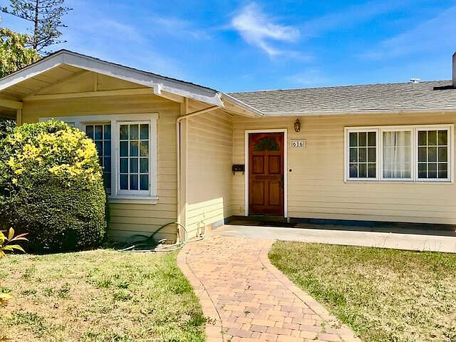1st image of 616 E Sola St