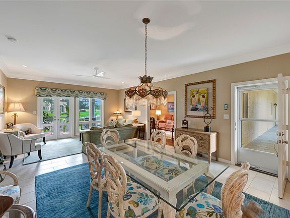 4th image of 5065 Harmony Cir APT 101