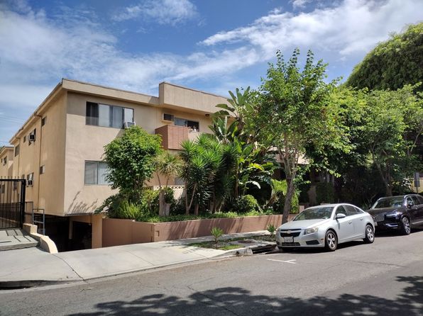 650 Westmount Dr APT 204