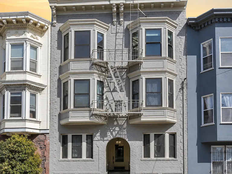 1710 Larkin St — Photo 9