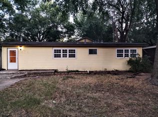 428 S Wire Ave, Haysville, KS 67060