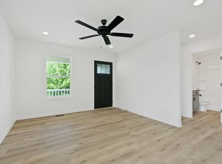 106 21st Ave W, Springfield, TN 37172